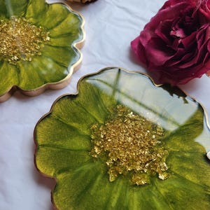 Olive Green Flower Shaped Resin Coaster, Coffee Wine Coaster, Decorative Coaster for Your Home, Housewarming Gift, Thanksgiving Coasters
