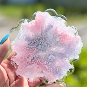 Set of 6 Resin Flower Shaped  Pastel Graffiti Splash Coasters